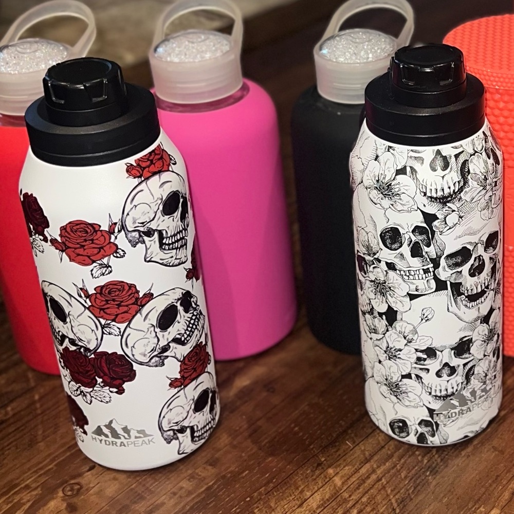 Skull Hydrapeak Water Bottles